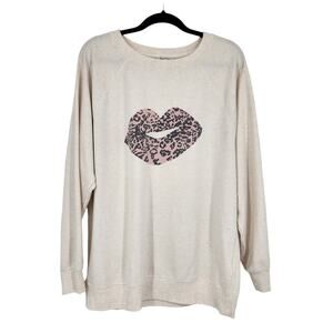 Wildfox Lipstick Animal Print Long Sleeve Pullover Oversized Sweater Size Medium